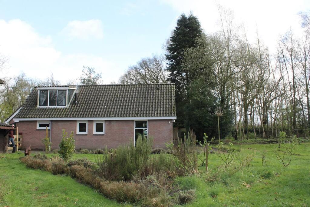 Ruim Huisje Op Een Prachtige Plek Hemrik ภายนอก รูปภาพ